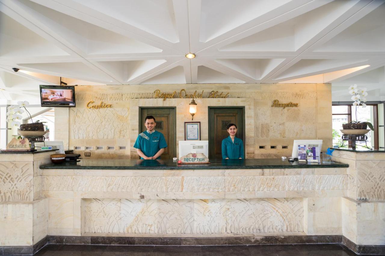Royal Hotel And Villa Batu Бату Экстерьер фото