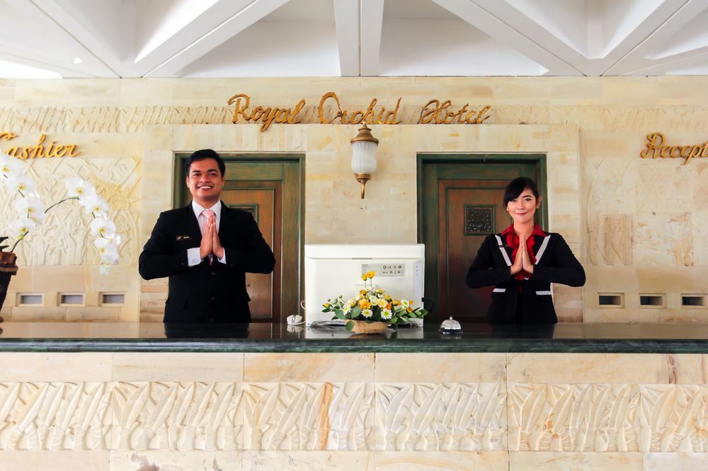 Royal Hotel And Villa Batu Бату Экстерьер фото